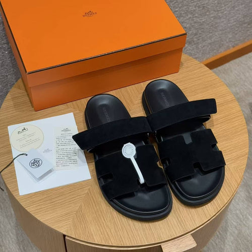 Sandales Chypre Hermès Noir Daim