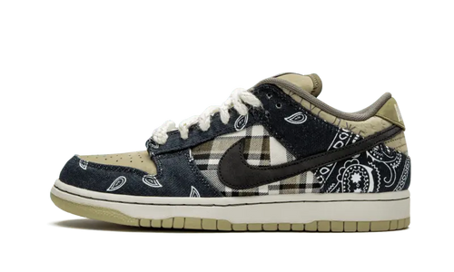 SB Dunk Low Travis Scott